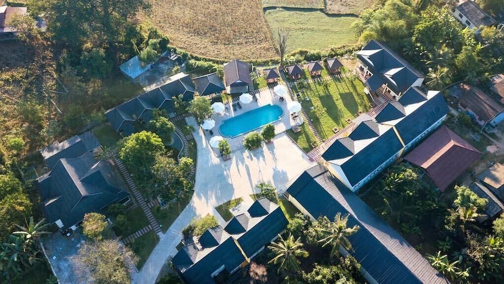Sansan Resort 42/50