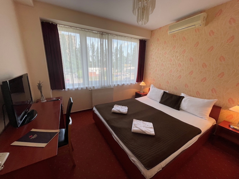 Canada Hotel Budapest 44/50