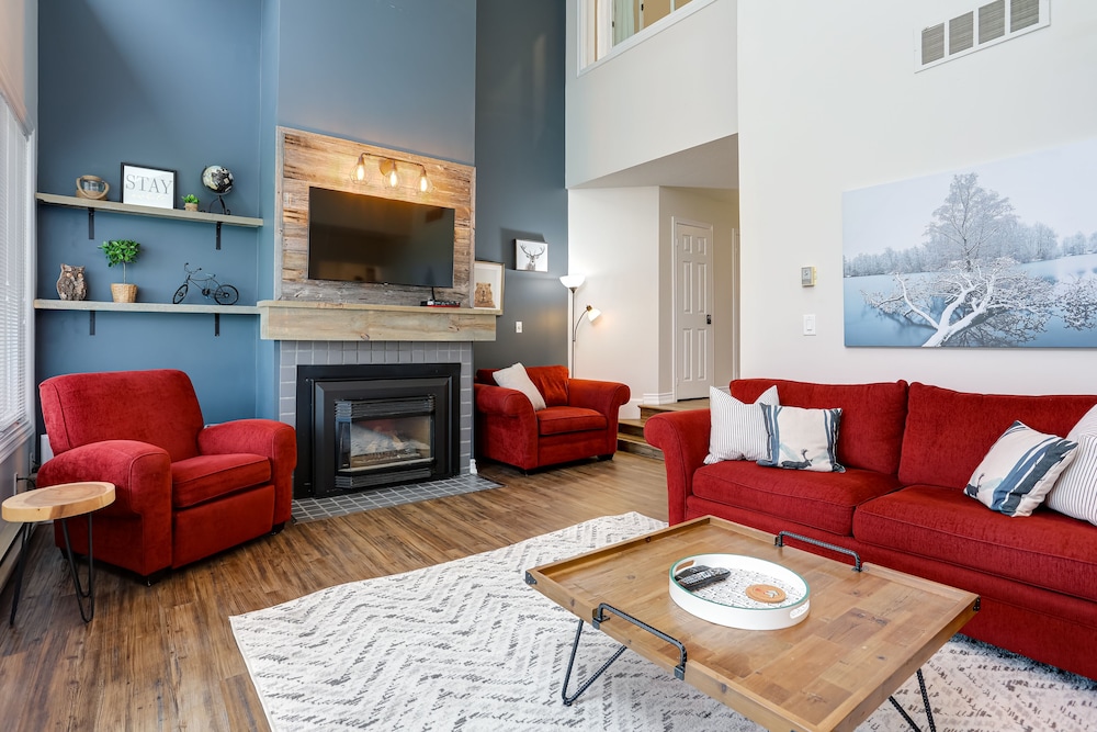 The Lodges At Blue Mountain Wintergreen Condos 27/48