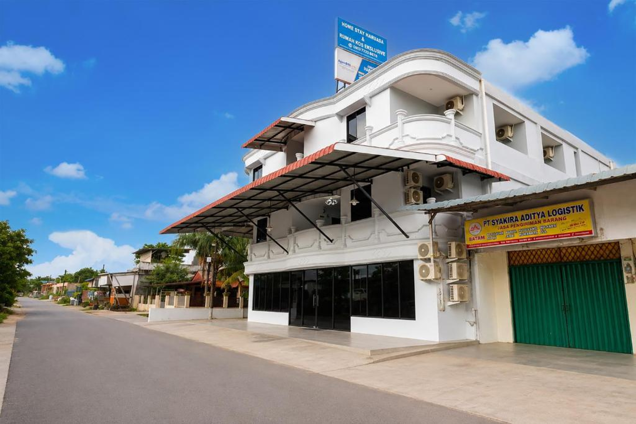 Collection O near Aviari Batuaji formerly Haruasa Inn in BATAM