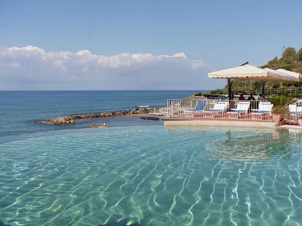 Resort Baia Del Silenzio 63/74