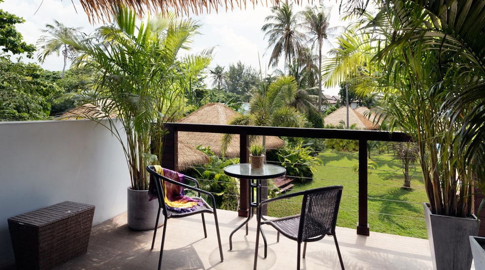 Mali Resort Sunrise Beach 36/38