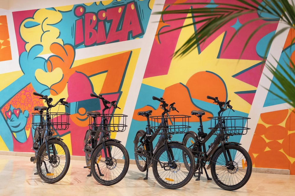 Innside Ibiza 56/64