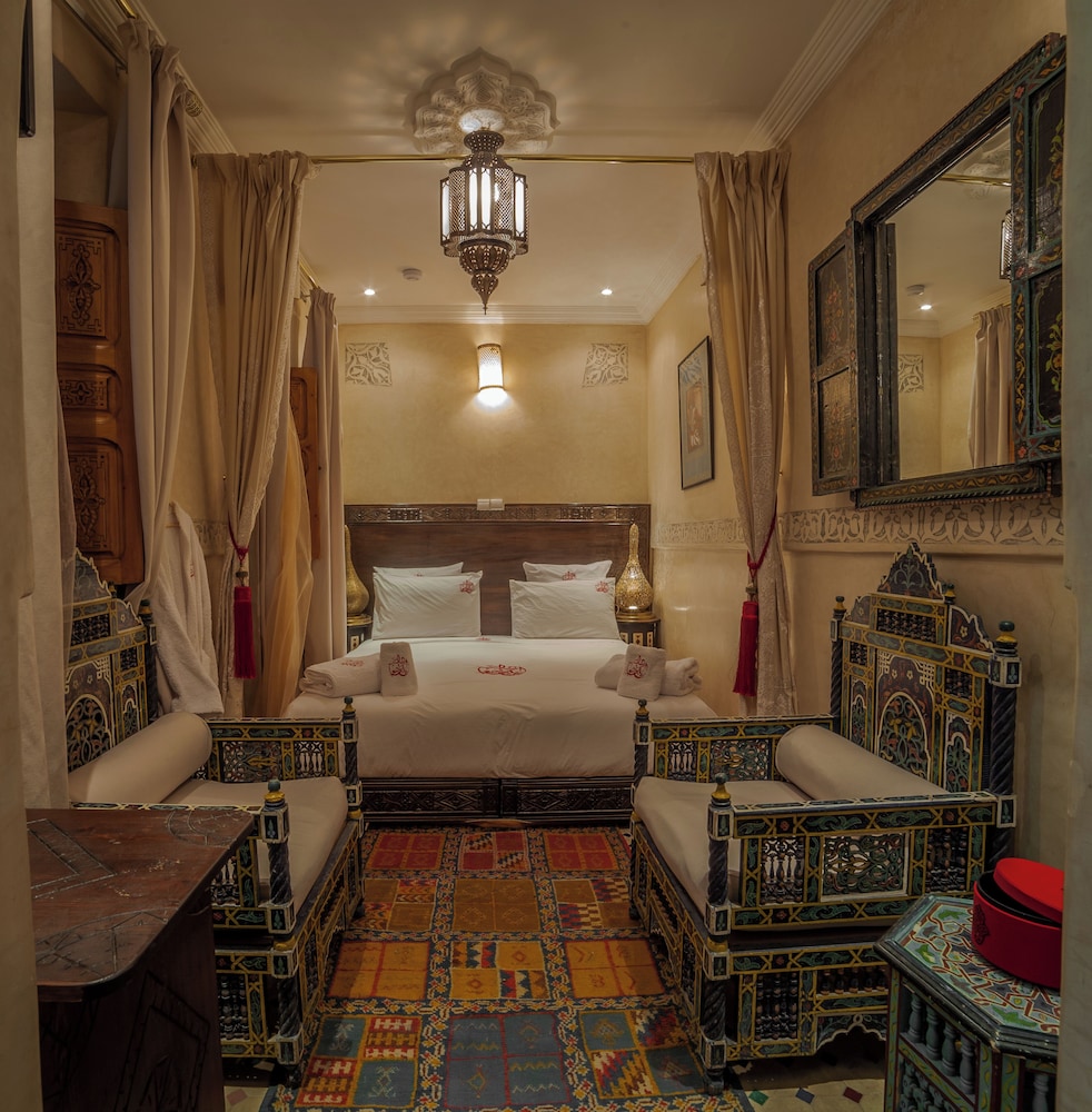 Riad Ikalimo 1 37/50