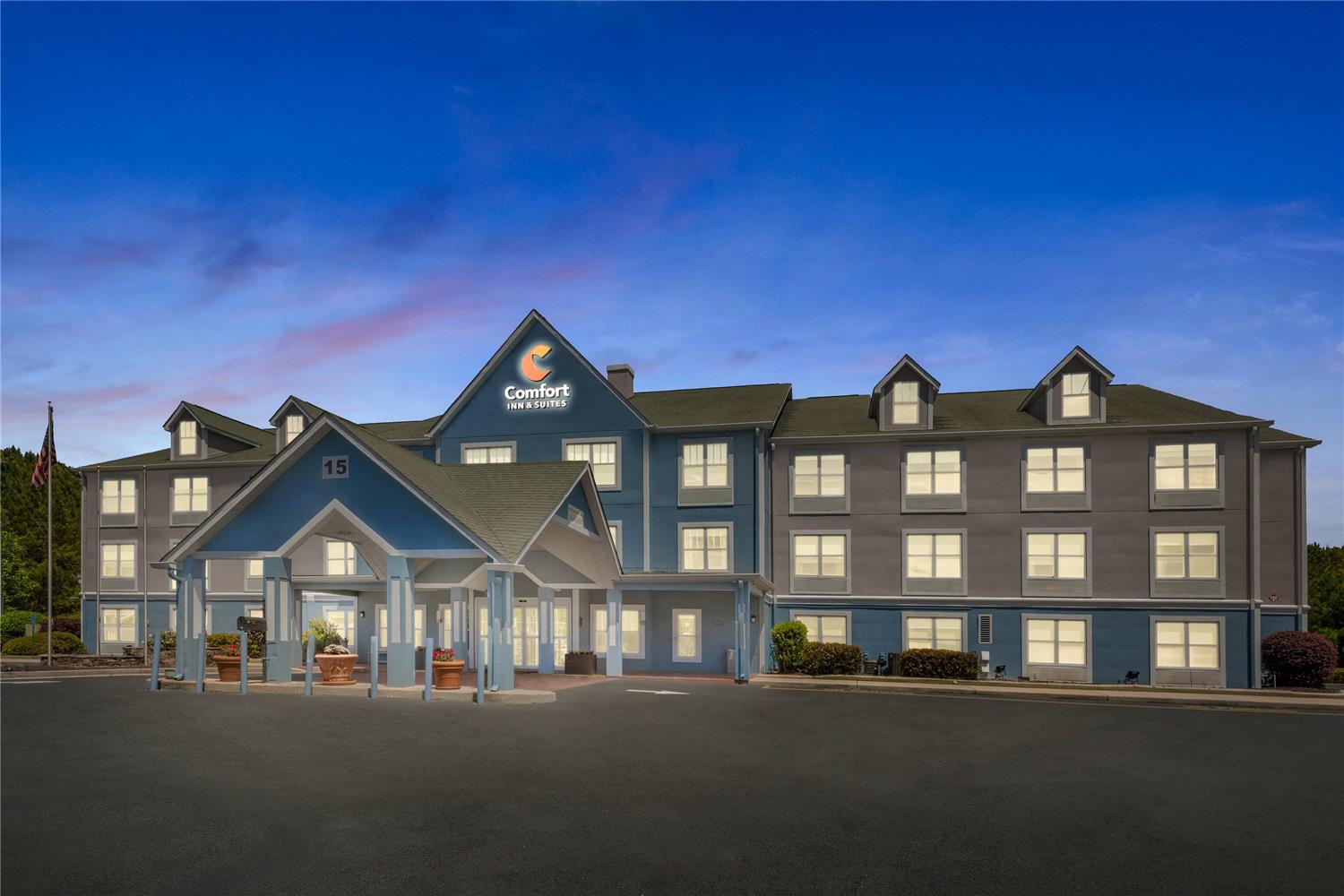 Comfort Inn & Suites Rome South, GA 2/18