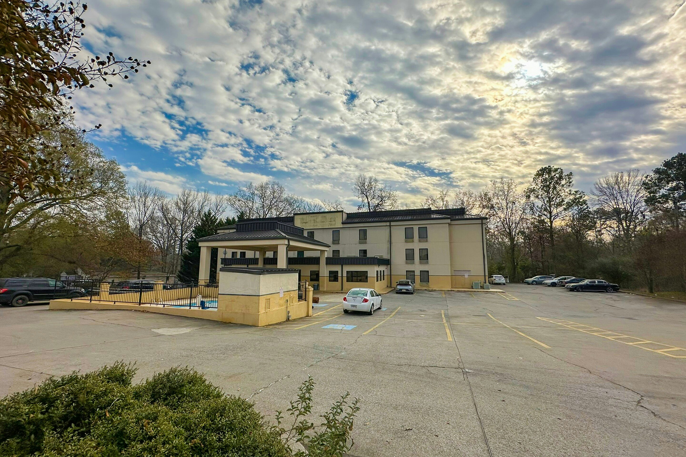OYO Hotel Rome West GA 20/25