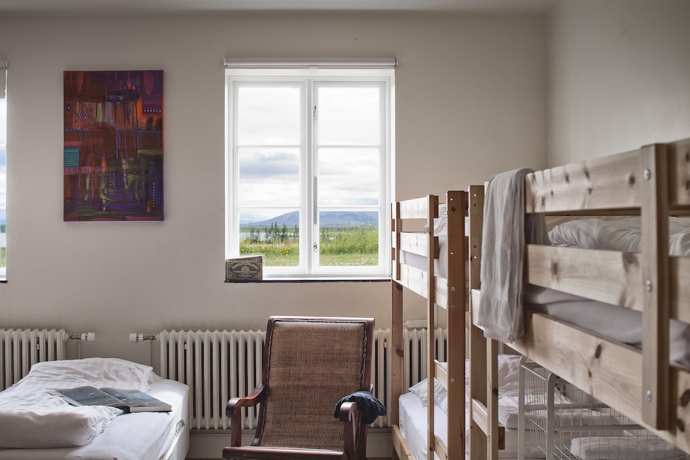 Heradsskolinn Historic Guesthouse 36/50