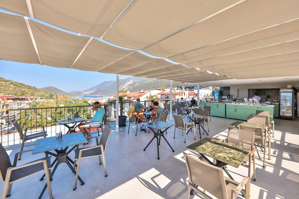 Neva Boutique Hotel 37/50