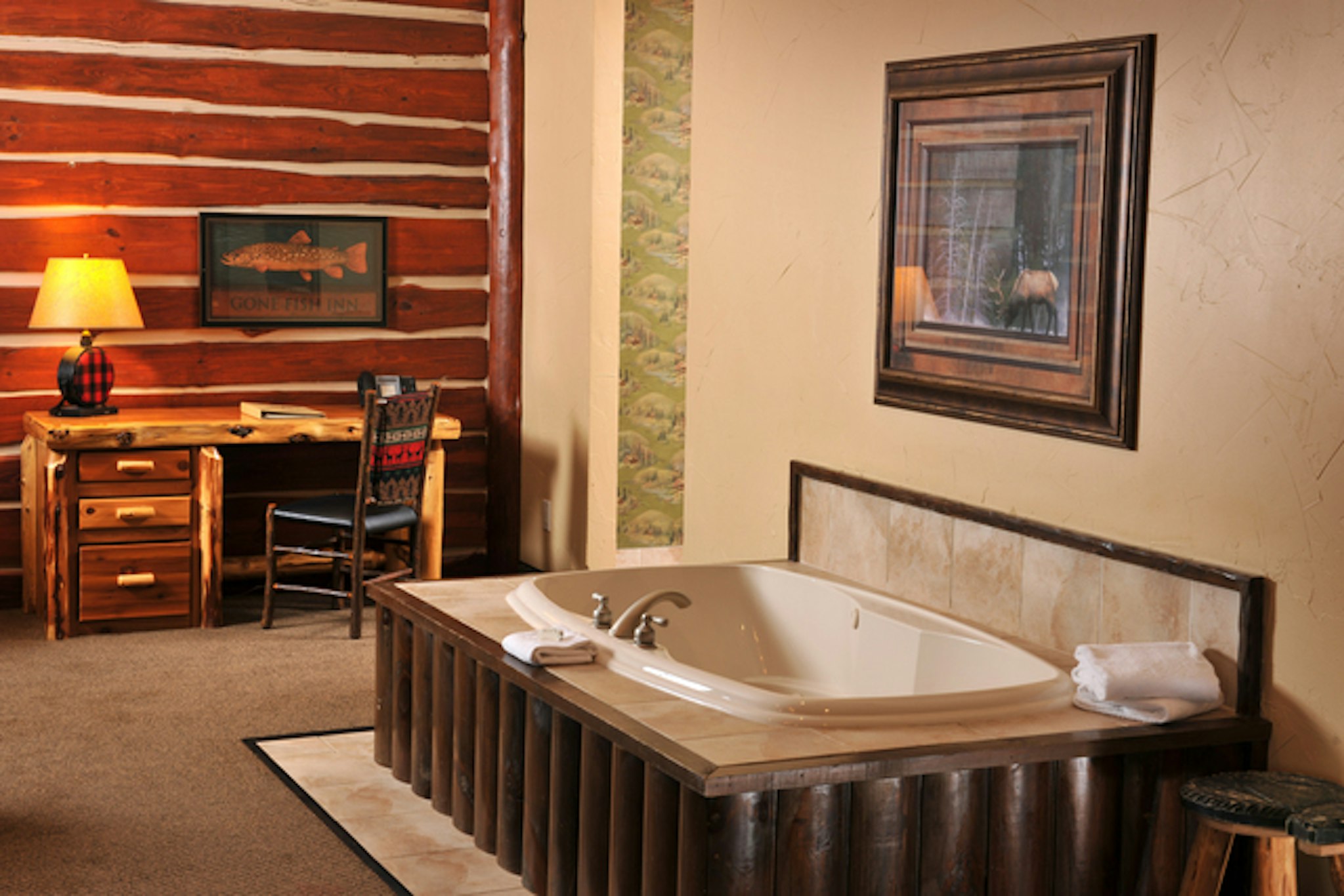 Premier, Cottage, Suite