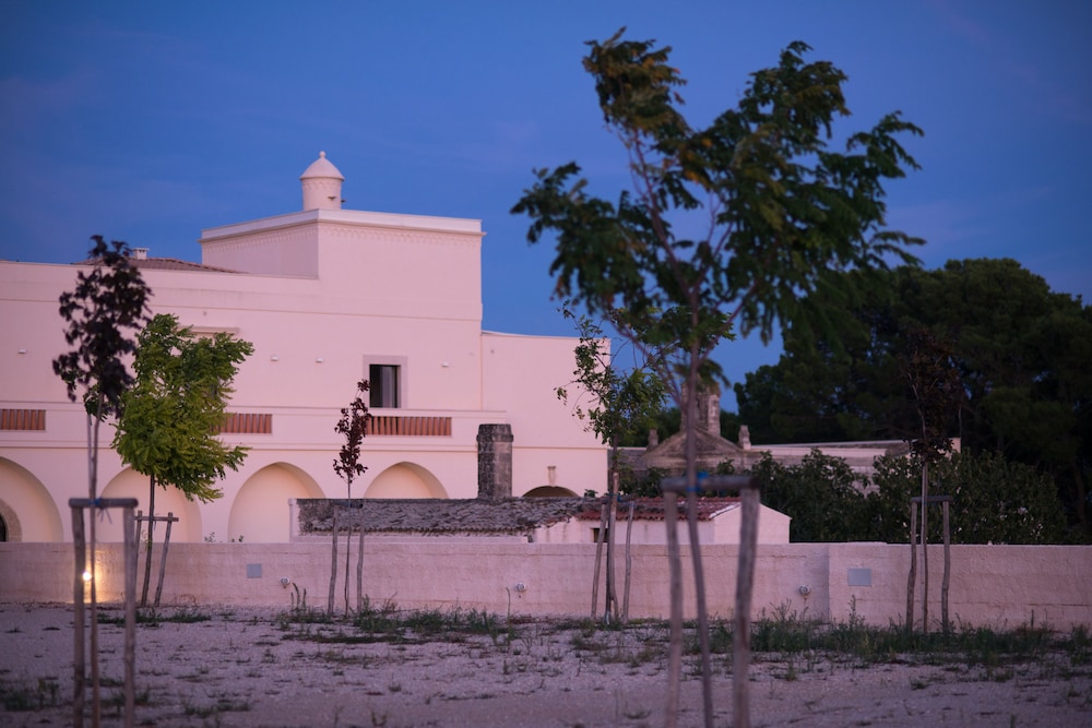 Masseria Fontana Di Vite 58/63