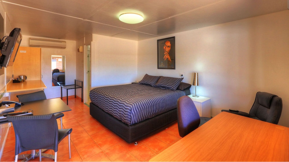 Best Western Halls Creek Motel 18/48