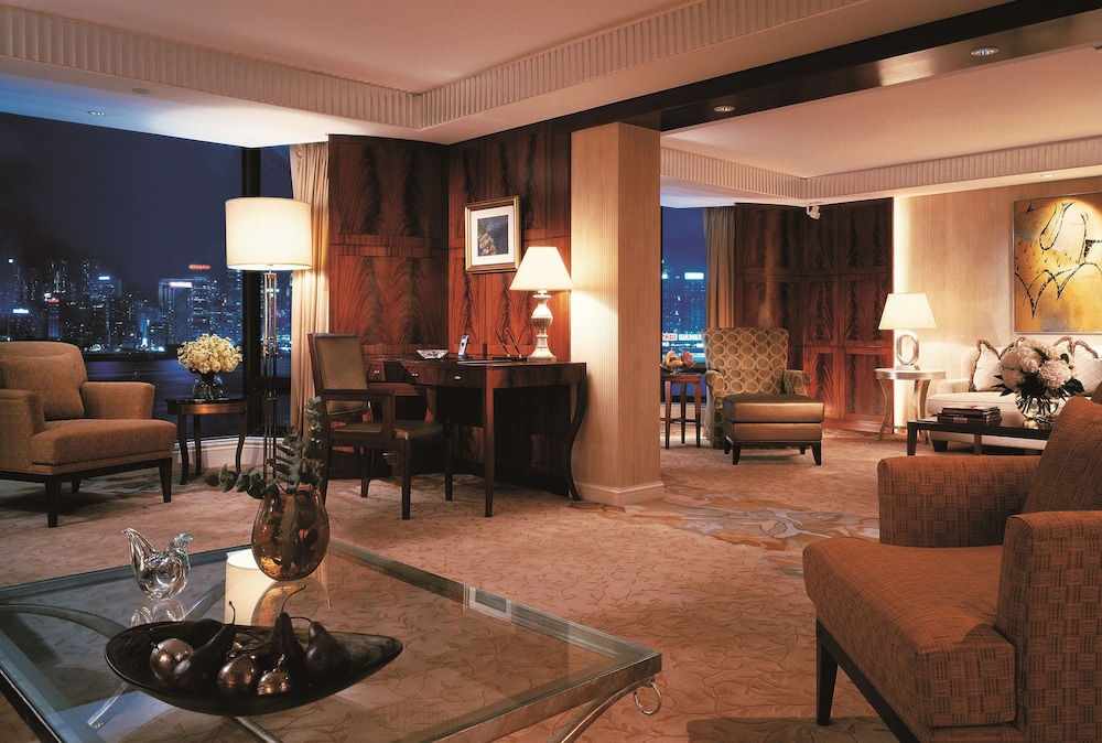 Kowloon Shangri-La Hong Kong 56/69
