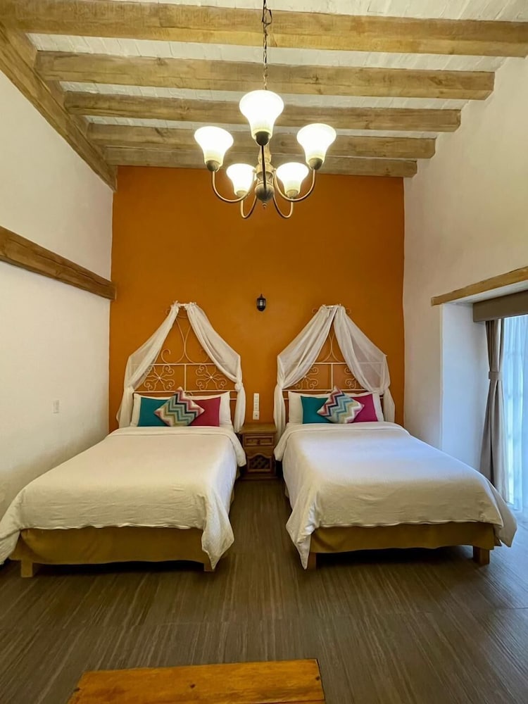 Hacienda Santa Maria Regla 17/70