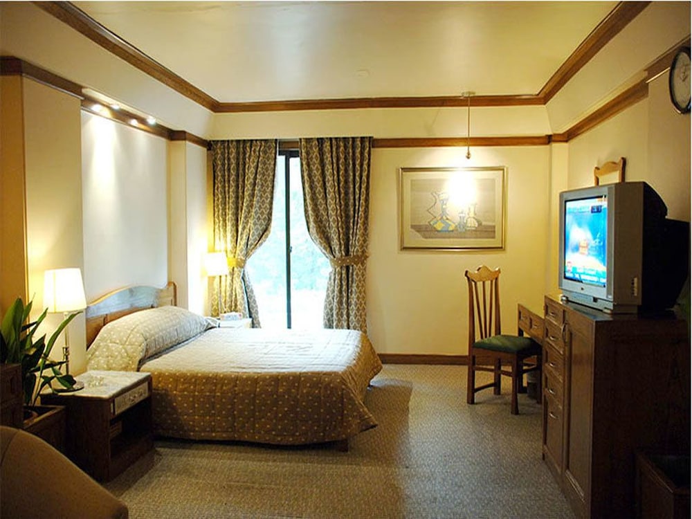 Hotel Margala Islamabad 17/50