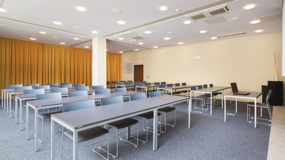 Bretanide Sport Wellness Resort 37/50