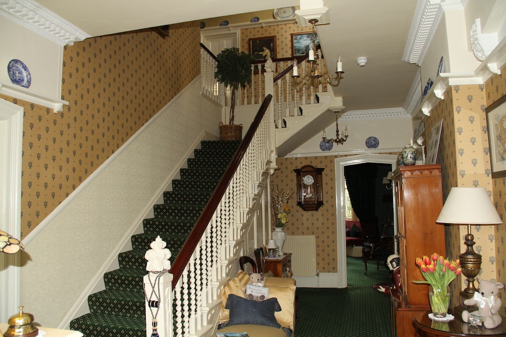 Rylstone Manor Hotel 30/50
