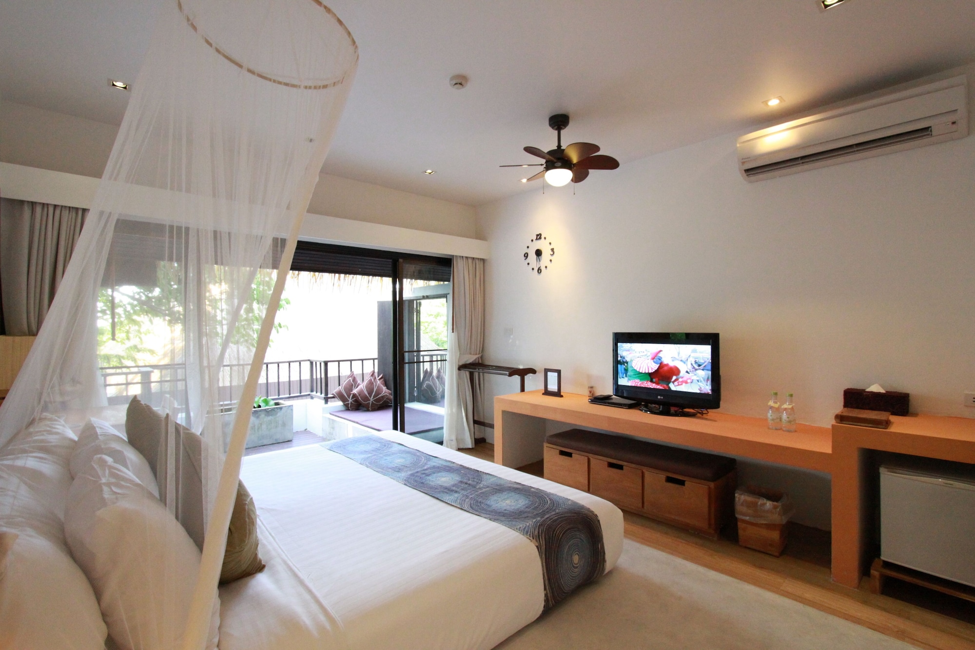FAMILY SUITE, HOT TUB