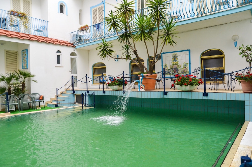 Hotel Bristol Terme 31/36