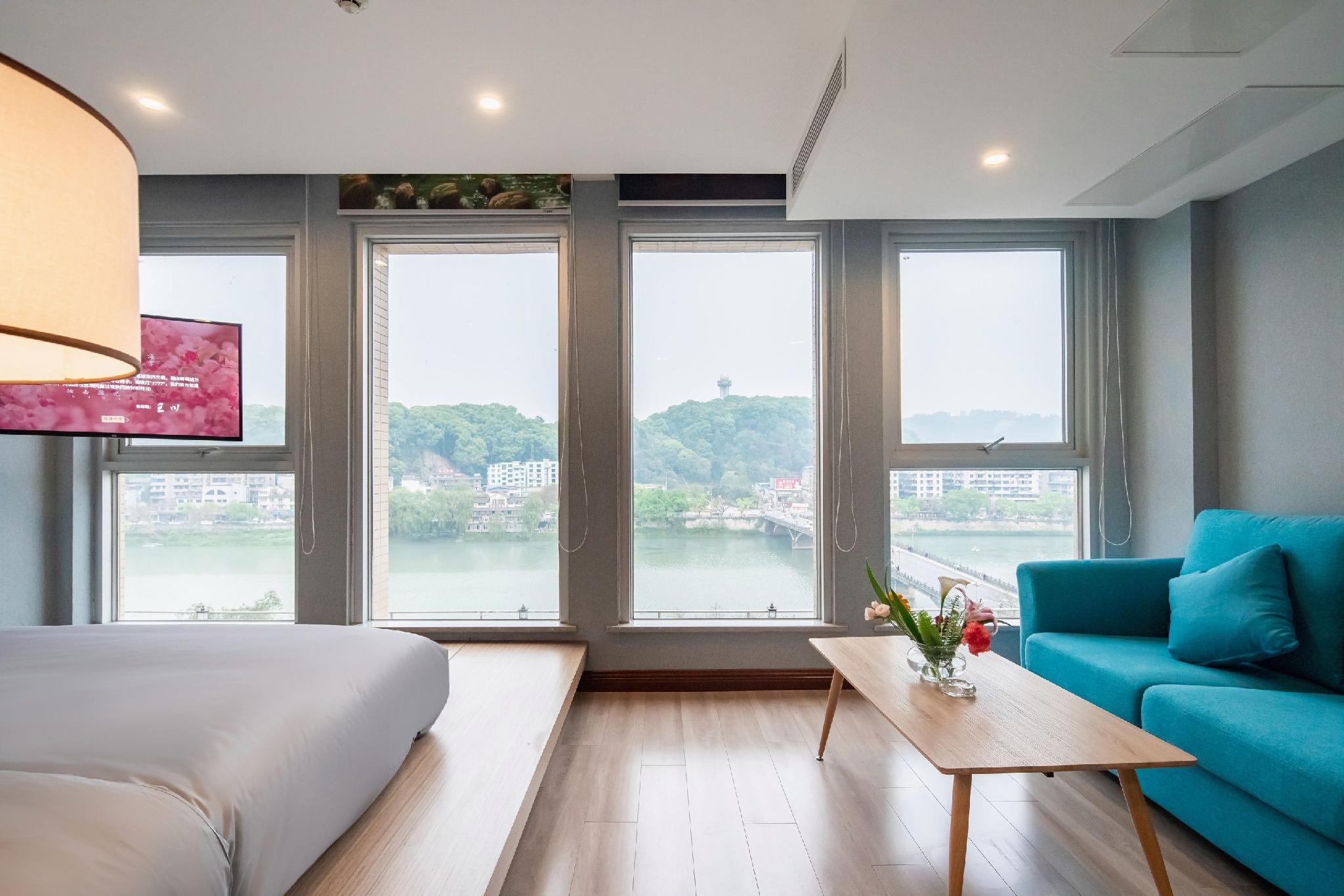 Eastern Haitang Hotel 10/30