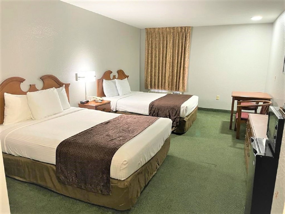 Star City Inn Suites 14/45