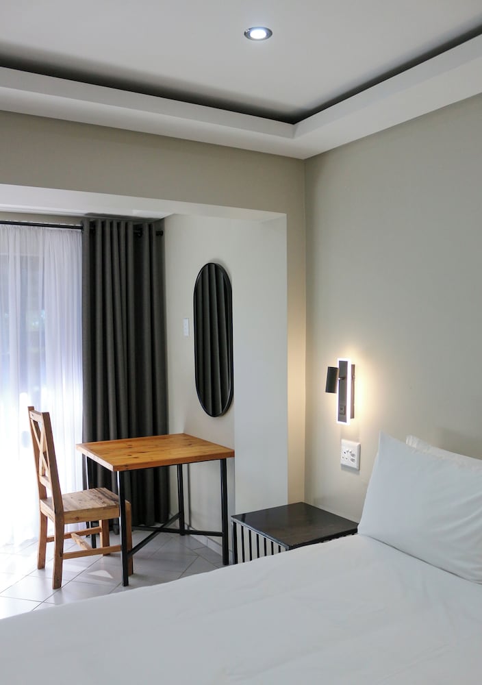 Luxury Heights Guesthouse 13/26