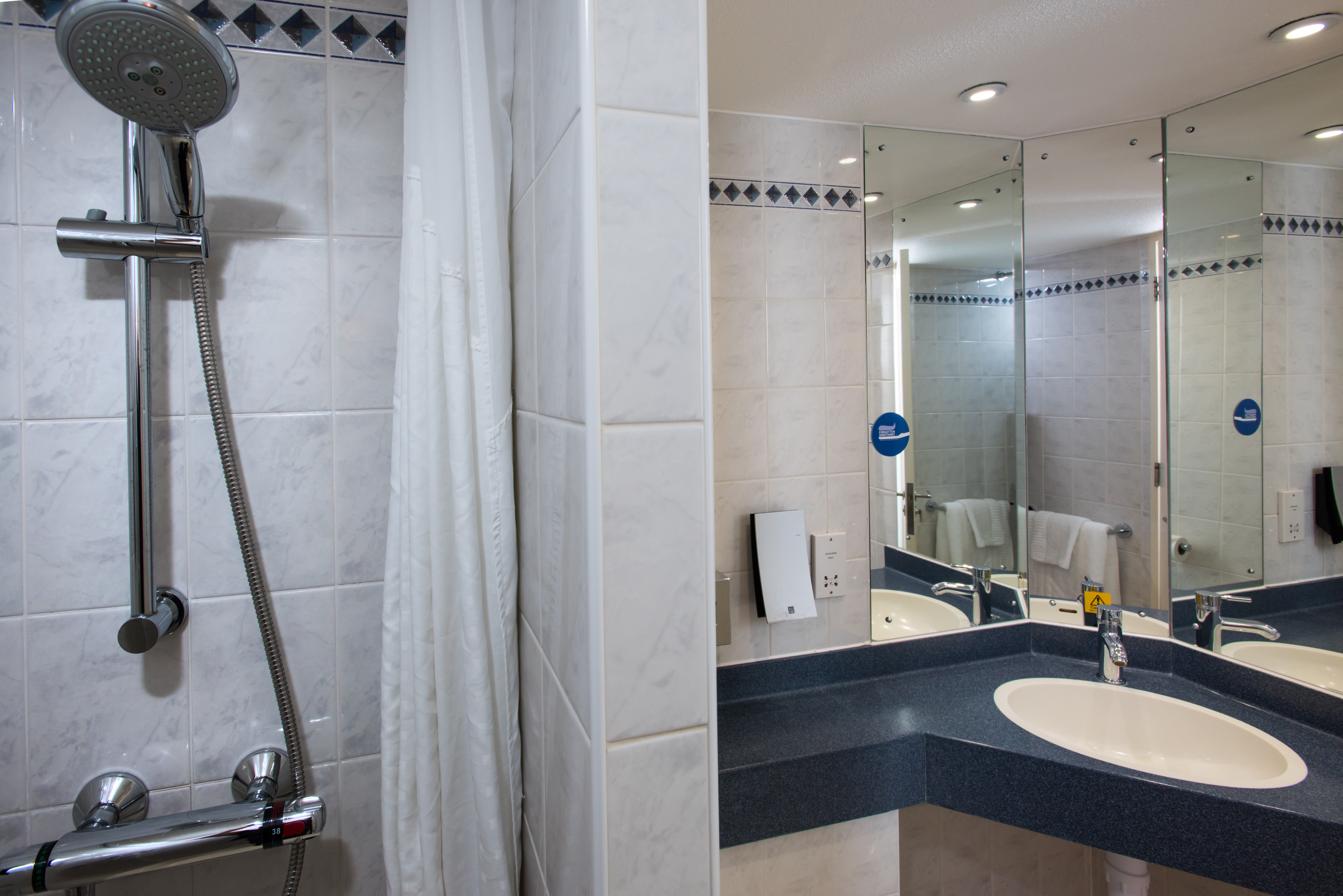 Express By Holiday Inn London-Wimbledon-South 33/35