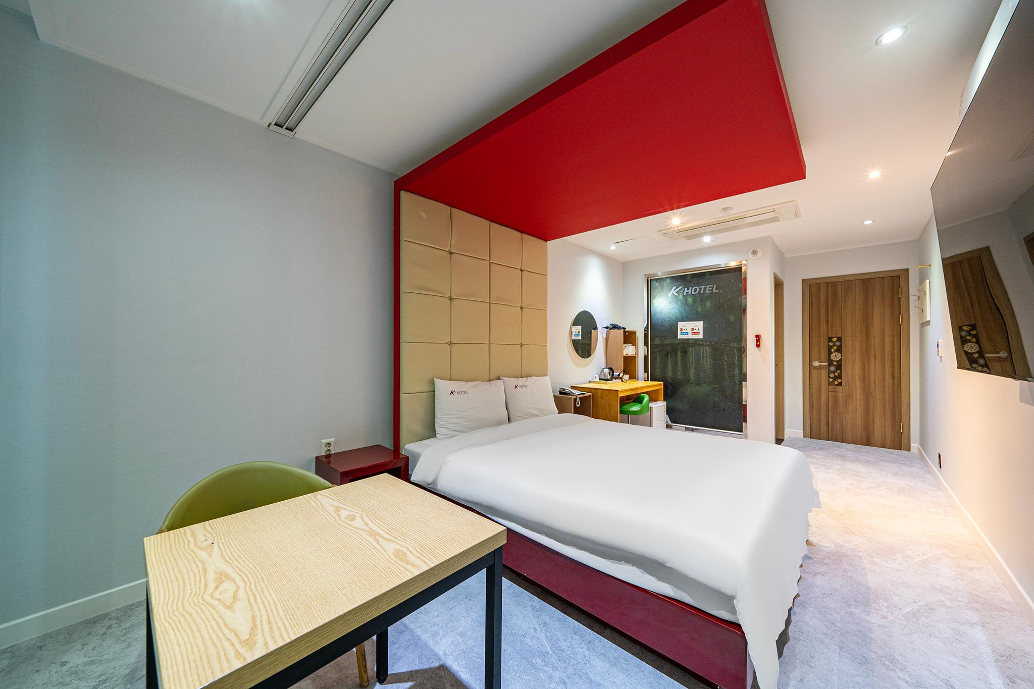 K-Hotel 24/36