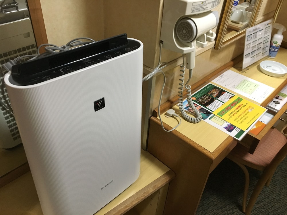 CENTRAL HOTEL SASEBO 47/50