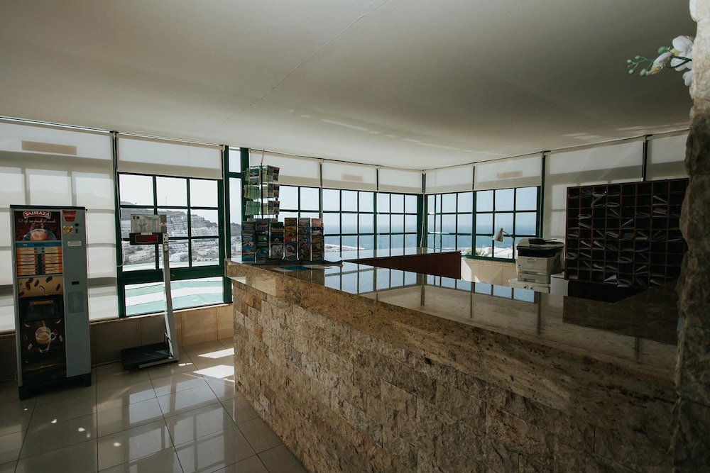 Servatur Montebello Apartments 18/73
