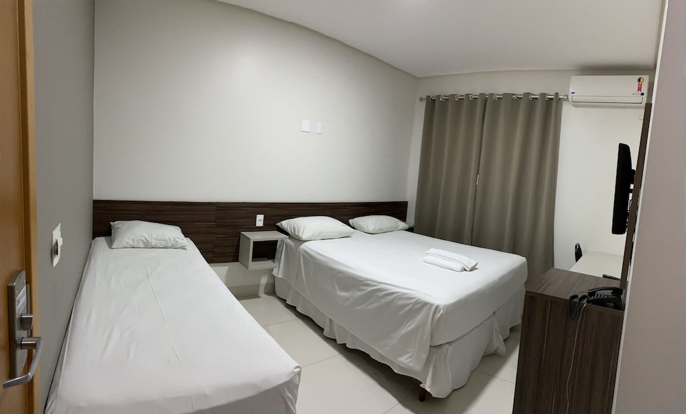HOTEL TAINA 9/50