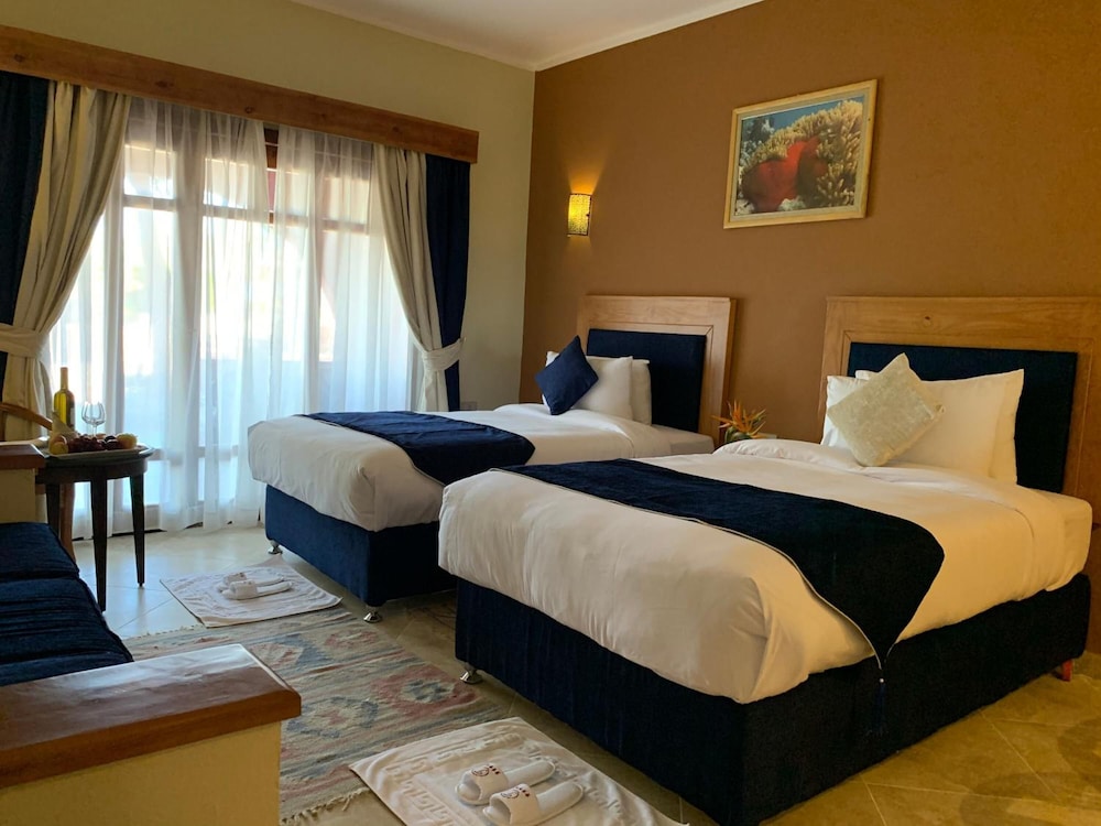 Tropitel Dahab Oasis 38/84
