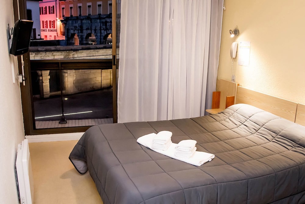 Hotel Bains Sarrailh 23/63
