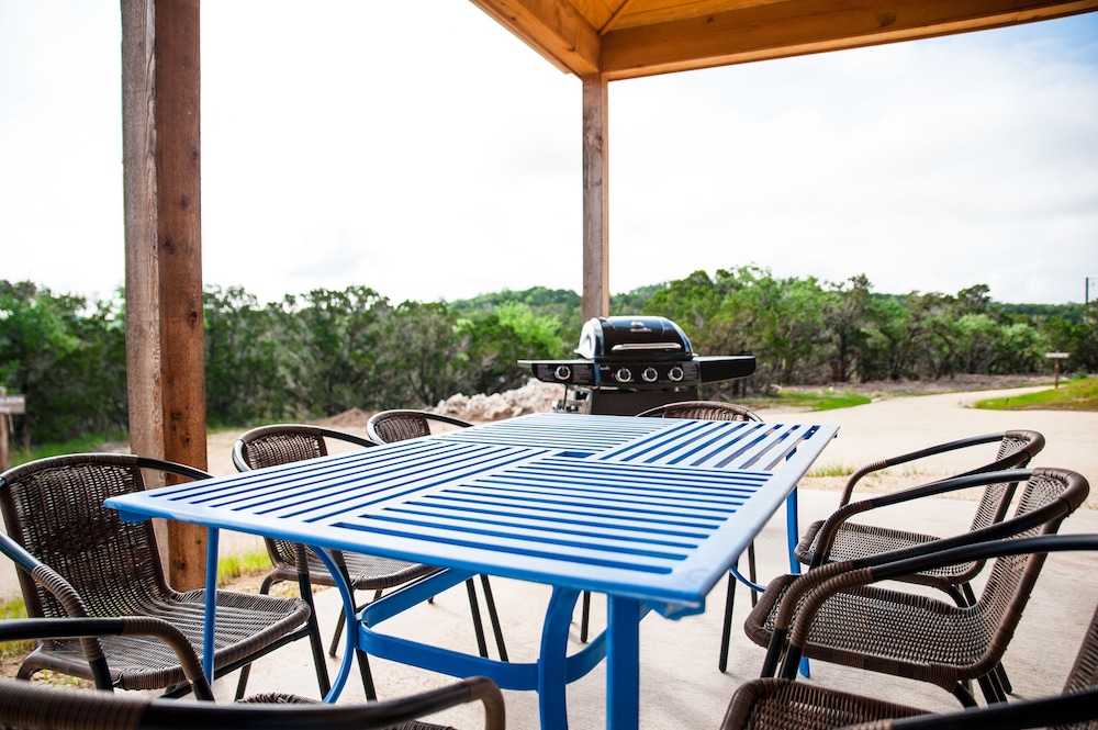 Hill Country Casitas 58/73