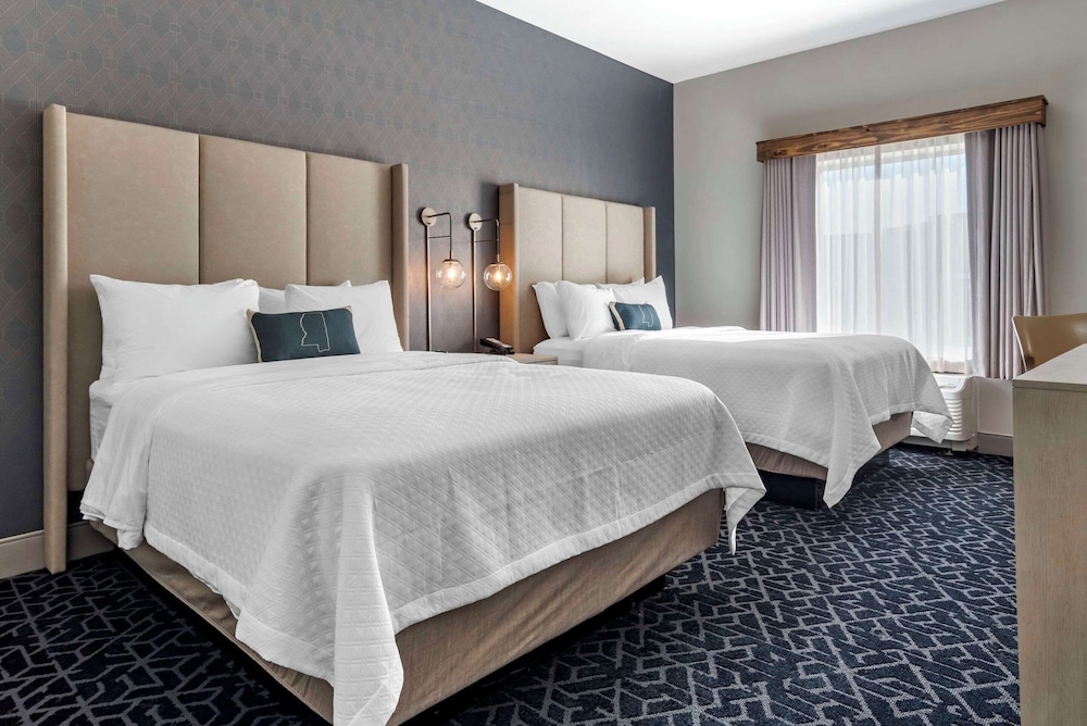 Lyric Hotel West End, Trademark Collection by Wyndham 19/50