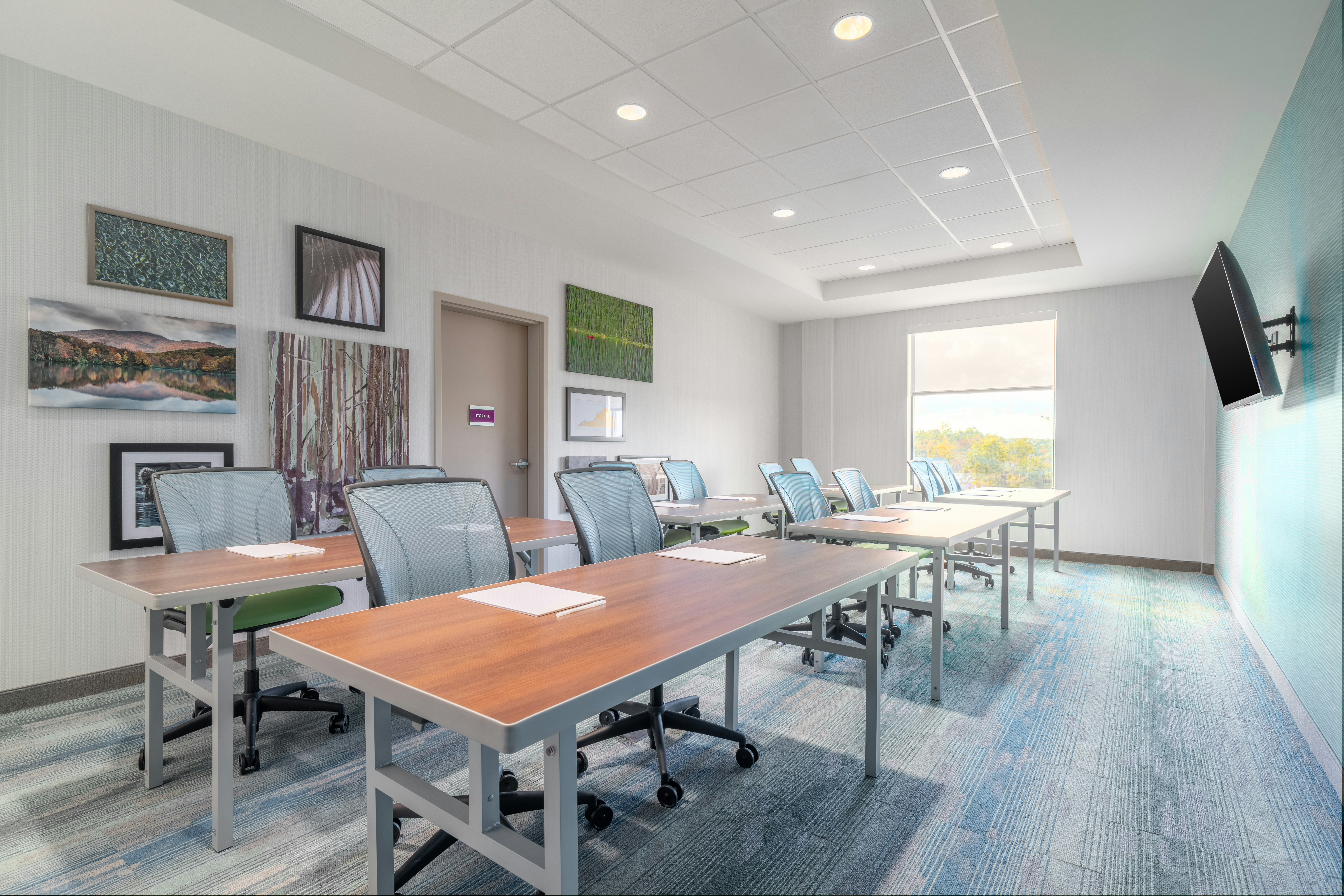 Home2 Suites by Hilton Fredericksburg South Spotsylvania 25/26