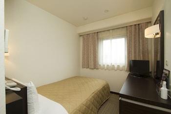 Semi Room, Semi Double Bed