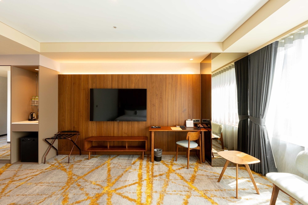 Home Hotel Xin Yi Branch 62/65