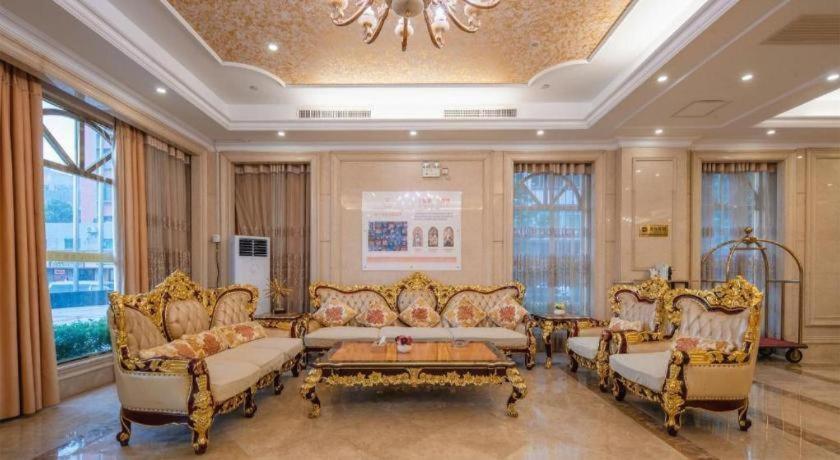 Vienna Hotel (Guangzhou Baiyun University Jinyuan Plaza) 32/54