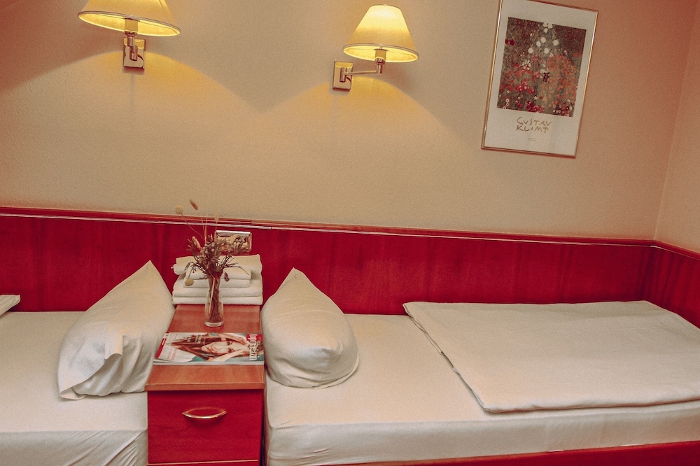 Hotel Merseburger Hof 13/40