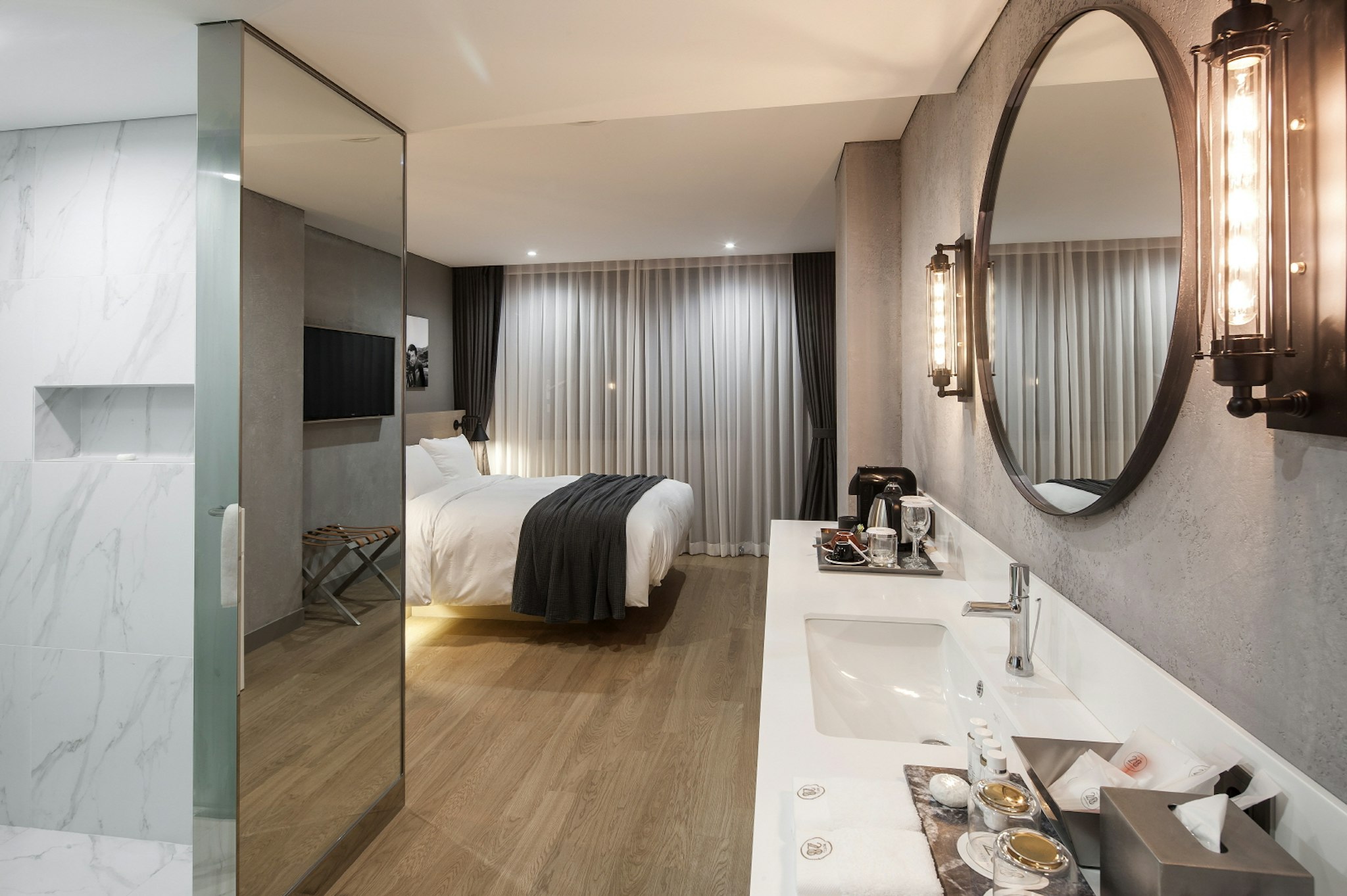 Semi Deluxe، HOTEL 28 MYEONGDONG 3/4