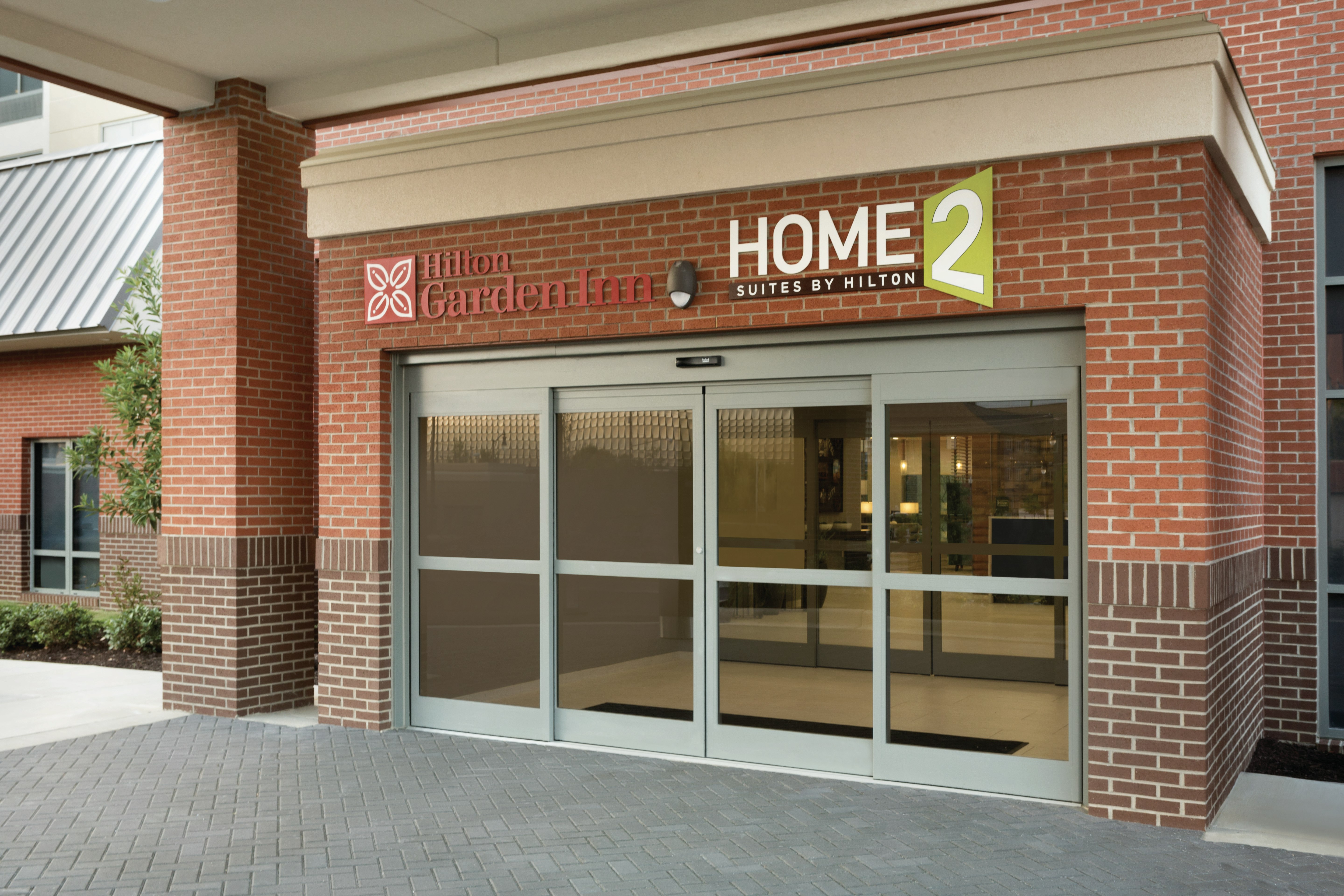 HILTON GARDEN INN DOWNTOWN BIRMINGHAM photo3