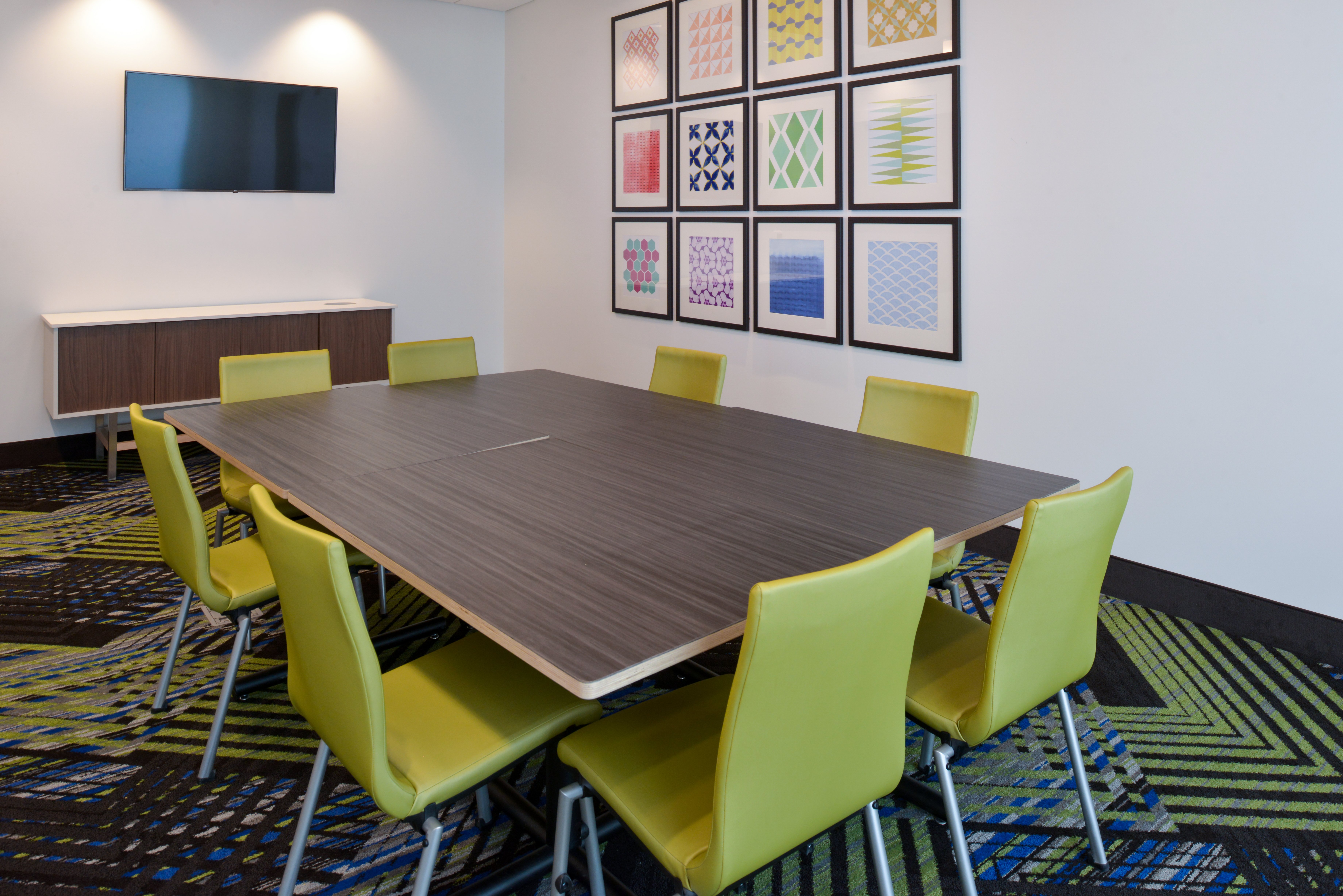 Holiday Inn Express And Suites Ottumwa 59/67