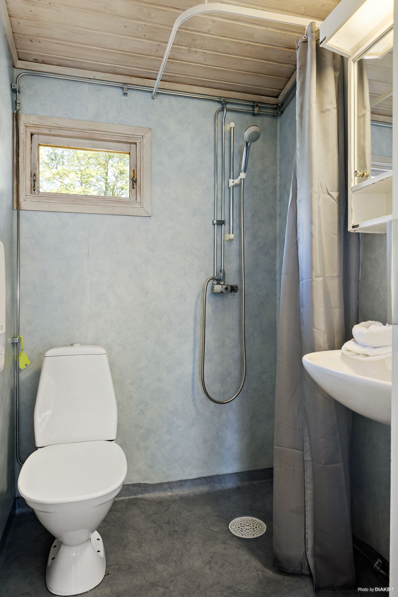 Mobile Home, Standard, Bunk Bed, Sofa