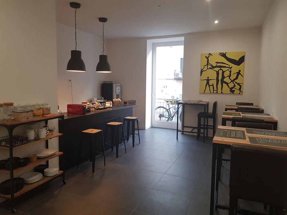 Art Street Hotel 40/49