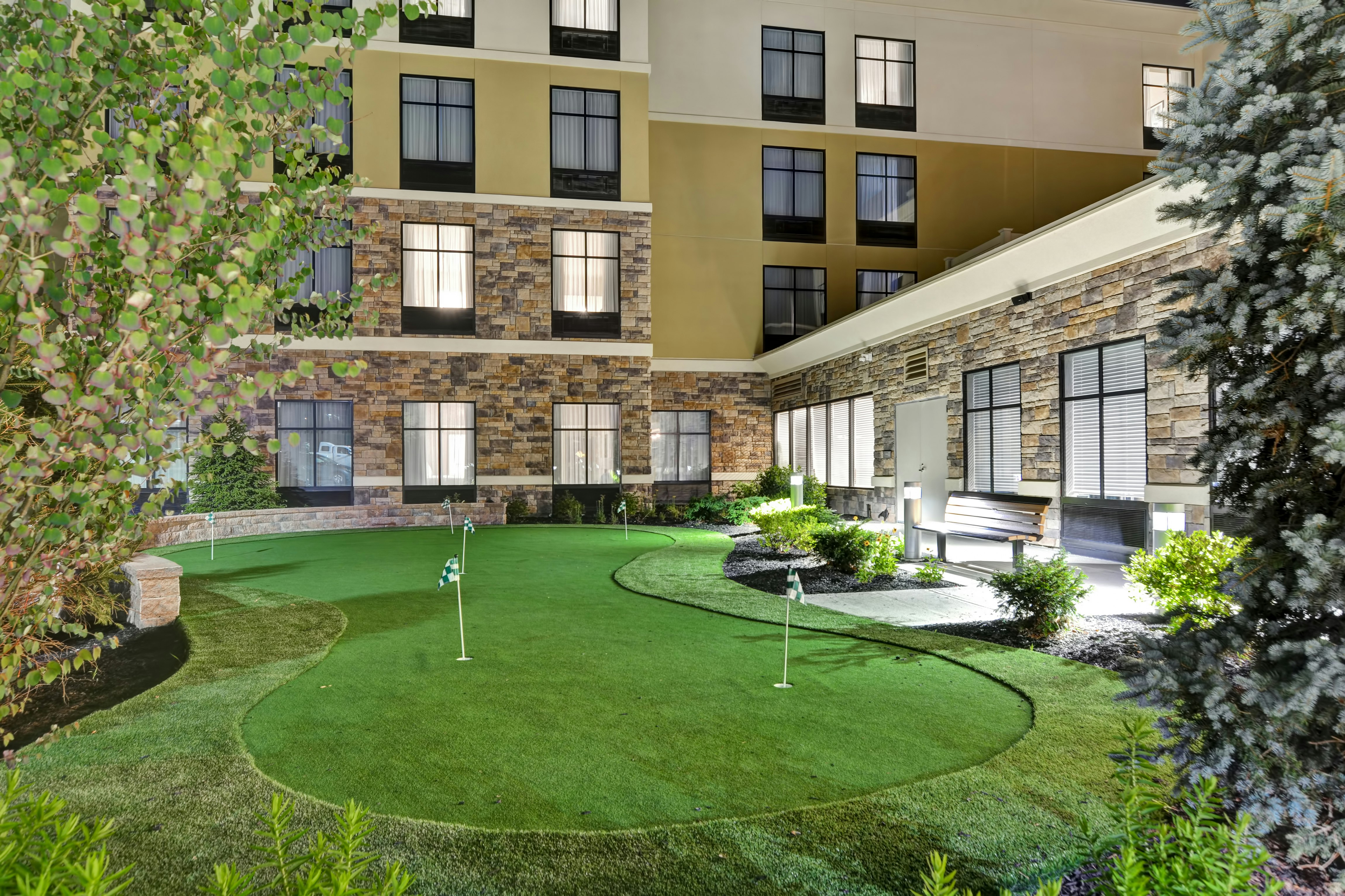 Homewood Suites by Hilton Poughkeepsie 25/27