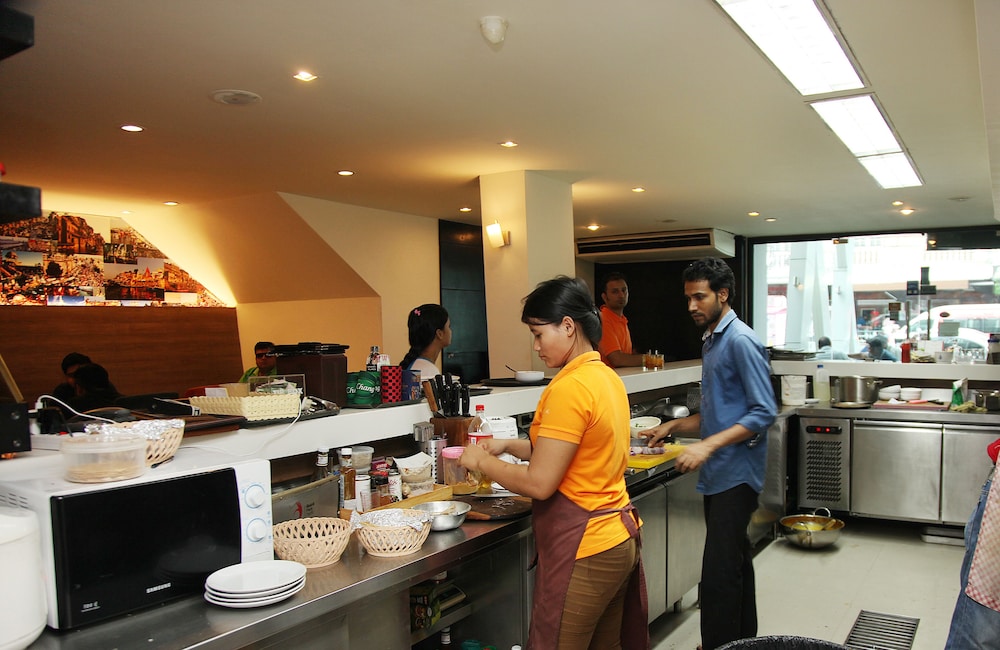 Punyapha Place Pattaya Beach 52/69