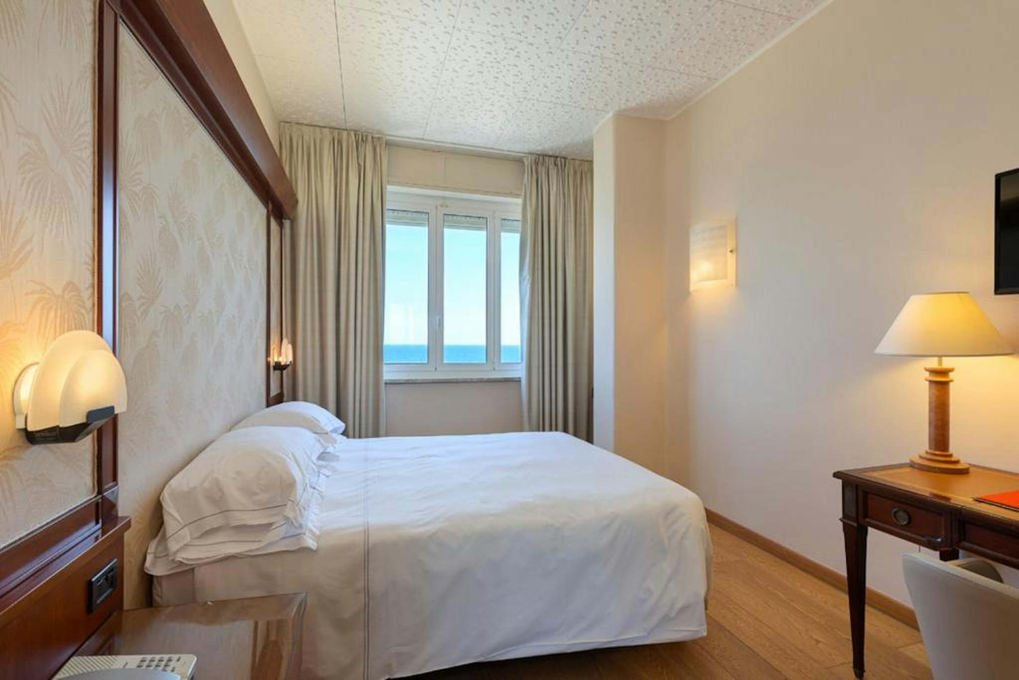 Grand Hotel Mediterranee 30/64