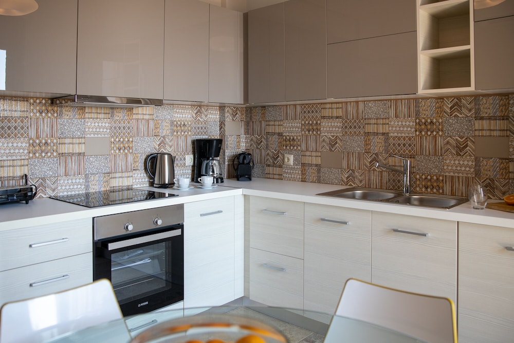 Searocks Exclusive Village 175/183