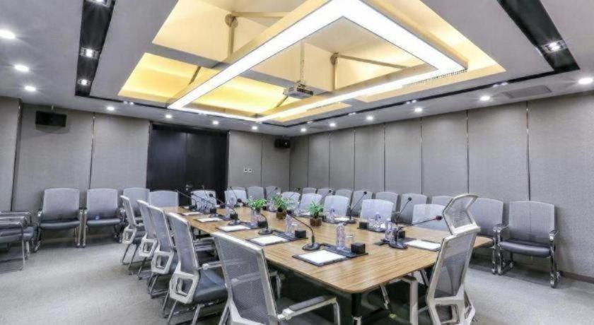 Lavande Hotel Yujiapu Branch Tianjin 44/48