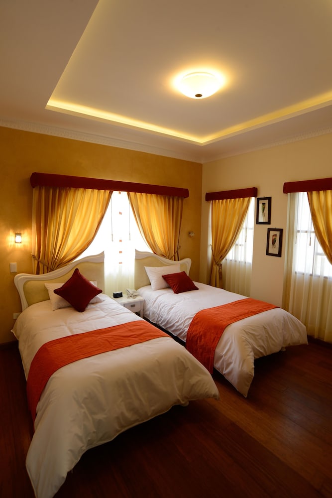 HOTEL BOUTIQUE MARQUIZ 22/57